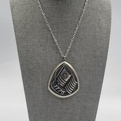 Vintage Pewter 1776 Necklace