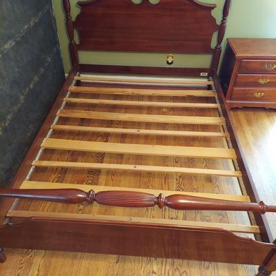 Knob Creek Queen Bed Frame with Nightstand (BR1-BBL)