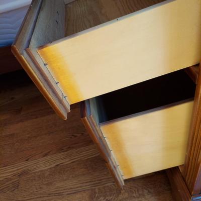 Knob Creek Queen Bed Frame with Nightstand (BR1-BBL)