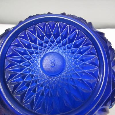 L.E. Smith American Heritage Cobalt Blue Glass Basket