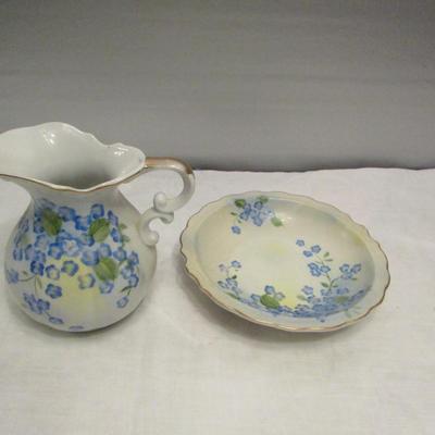 Vintage Lefton China Hand Painted Blue Forget Me Nots Small Bowl and Pitcher SL4189