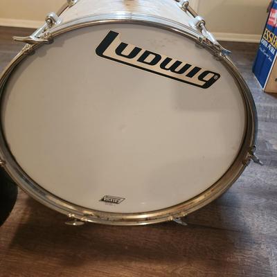 Ludwig Tama Drums Set w Stool and Camber II Medium Hi Hat 14"