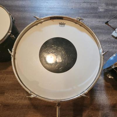Ludwig Tama Drums Set w Stool and Camber II Medium Hi Hat 14"