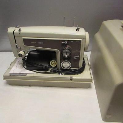 Sears Kenmore Portable Zig-Zag Sewing Machine Model 1430