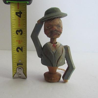 Very Neat Antique Hand Carved Folk Art Bottle Stopper, Pull Cord and Man Tips Hat & Nods Head
