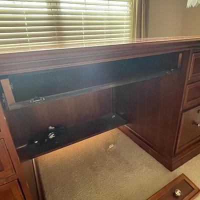 Stanley Furniture Desk