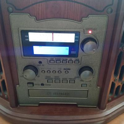 COMBINATION AM/FM, CASSETTE, CD AND PHONOGRAPH PLAYER
