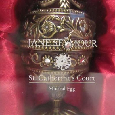 Jane Seymour St. Catherine's Court Musical Egg Plays 'Somewhere In Time'