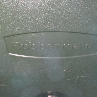 Rubbermaid Cooler