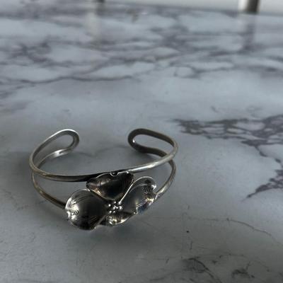 Stuart Nye Sterling (Dogwood) Bracelet