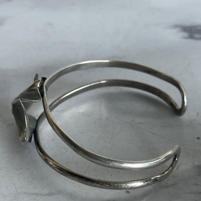 Stuart Nye Sterling (Dogwood) Bracelet