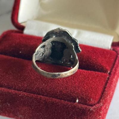 1950â€™s Art Nouveau style ring