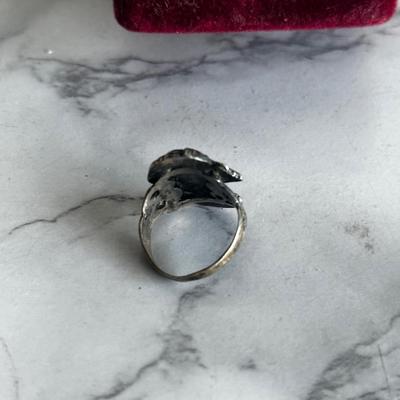 1950â€™s Art Nouveau style ring