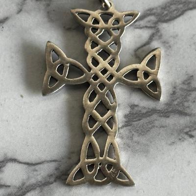 Vintage Sterling silver Cross pendant