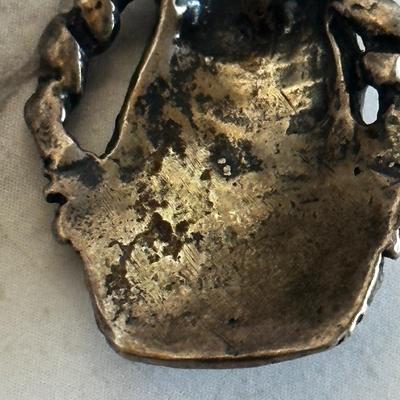 Vintage Sterling Silver cat in basket pendant with silver chain