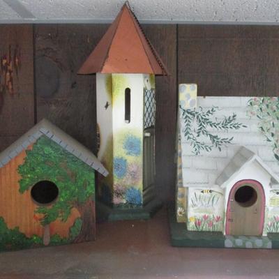 Assortment Of Birdhouses