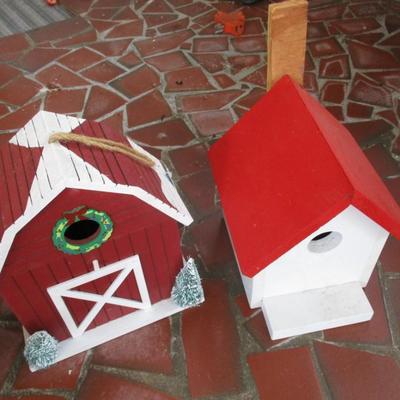 Assortment Of Birdhouses