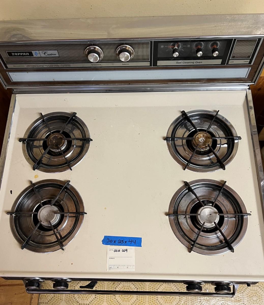 Tappan selfcleaning gas stove