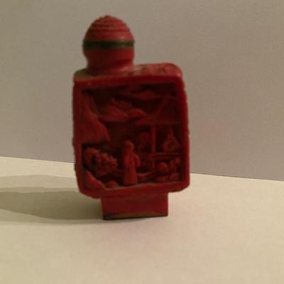 Vintage Chinese Carved Cinnebar Snuff Bottle Brass Bottom