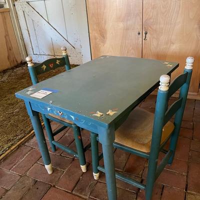 Vintage Kids table with two chairs