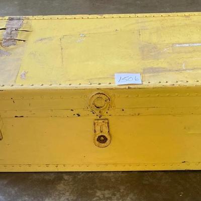 Old Trunk