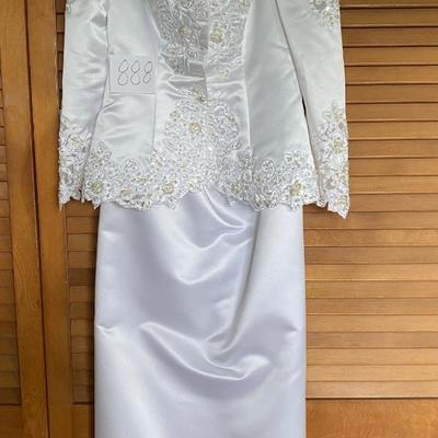 Beautiful Size 10 Wedding Dress