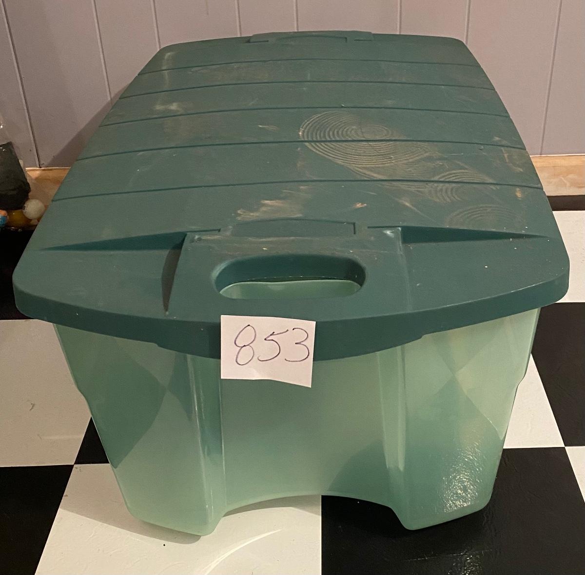 Large Rubbermaid Totes