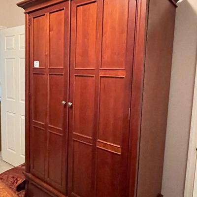 Stanley Armoire