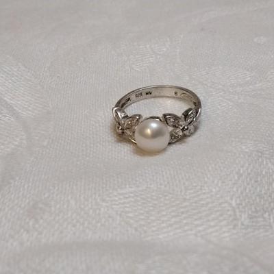 Vintage Avon Sterling Silver Cultured Pearl/White Sapphires Flower 925 Ring Size 6