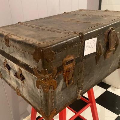 Vintage Trunk