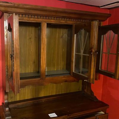 Nice Vintage Hutch