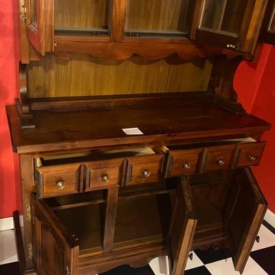 Nice Vintage Hutch