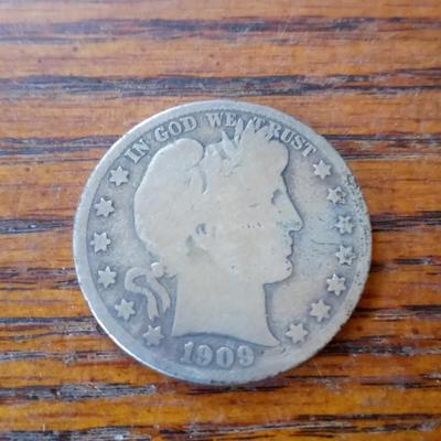 LOT 40 1909-S BARBER HALF DOLLAR