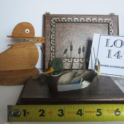 Decorative Wood Items, Duck Clip Holder, Frame, Duck