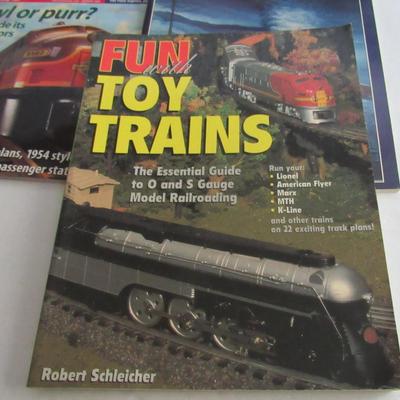 5 Model Train Magazines and Fun Toy Trains Book, 1980s-90, 2009,