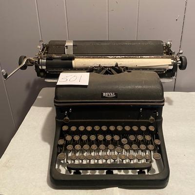 Vintage Royal Typewriter