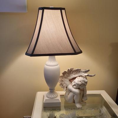 White Ceramic Lamp and Cherub (BR3-DW)