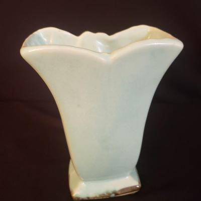 McCoy Vase and Napo Ware Egg Vase (D-KD)