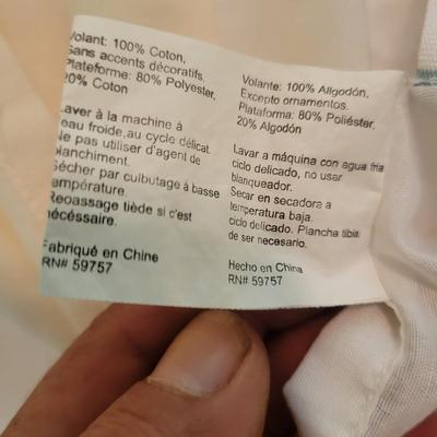 Full Size Comforter, Shams, Sheets and more Bedding (BR3-DW)