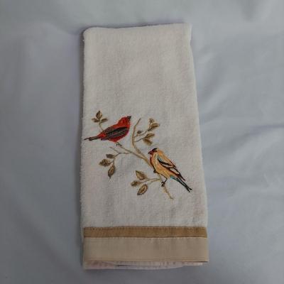 Avanti Bird Towels with Accessories (BR1-BBL)