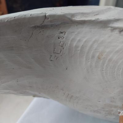 Carved Wooden Shore Bird (BR1-BBL)