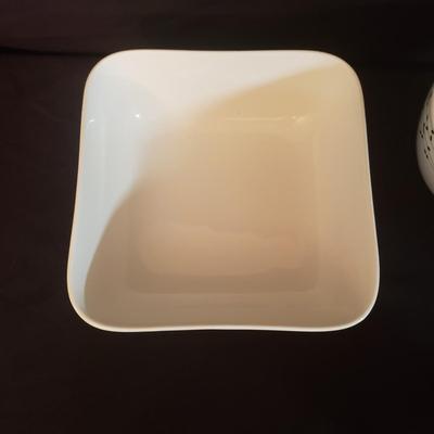 Ciroa Dishes, White Italian Bowl and More(D-KD)