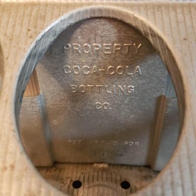 Vintage Six Pack Coca-Cola Bottles With Metal Carrier (D-KD)