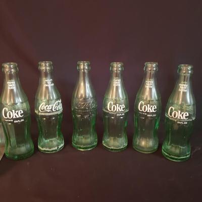 Vintage Six Pack Coca-Cola Bottles With Metal Carrier (D-KD)