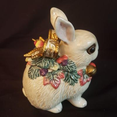 Christmas Fitz and Floyd Salt and Pepper Shakers and Jar (D-KD)