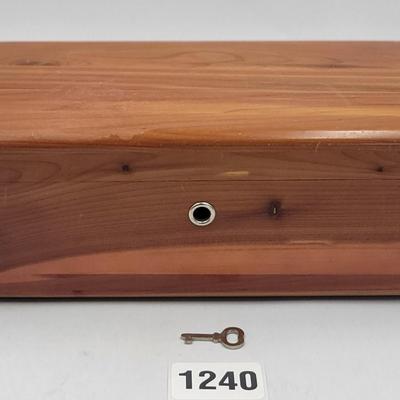 Vintage Lane Cedar Chest Style Jewelry Box