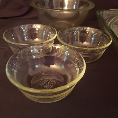 Pyrex, Fire King and Anchor Baking Dishes (D-KD)