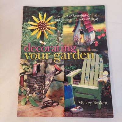 N.C & More Gardening and Bird Books Inc. Some Vintage (BR1-BBL)