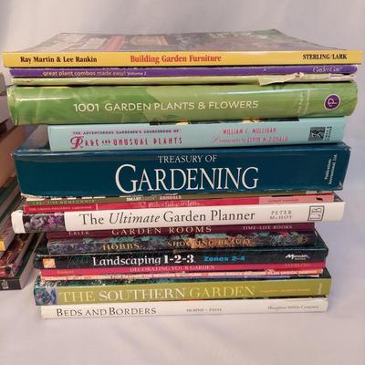 N.C & More Gardening and Bird Books Inc. Some Vintage (BR1-BBL)