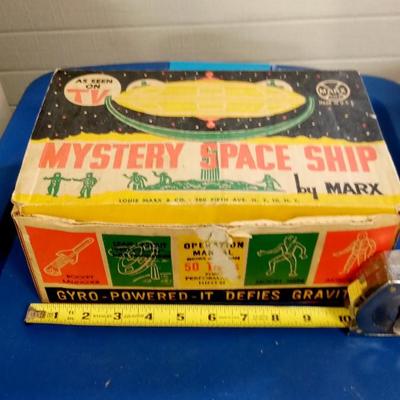 LOT 48 MYSTERY SPACE  SHIP BY MARX